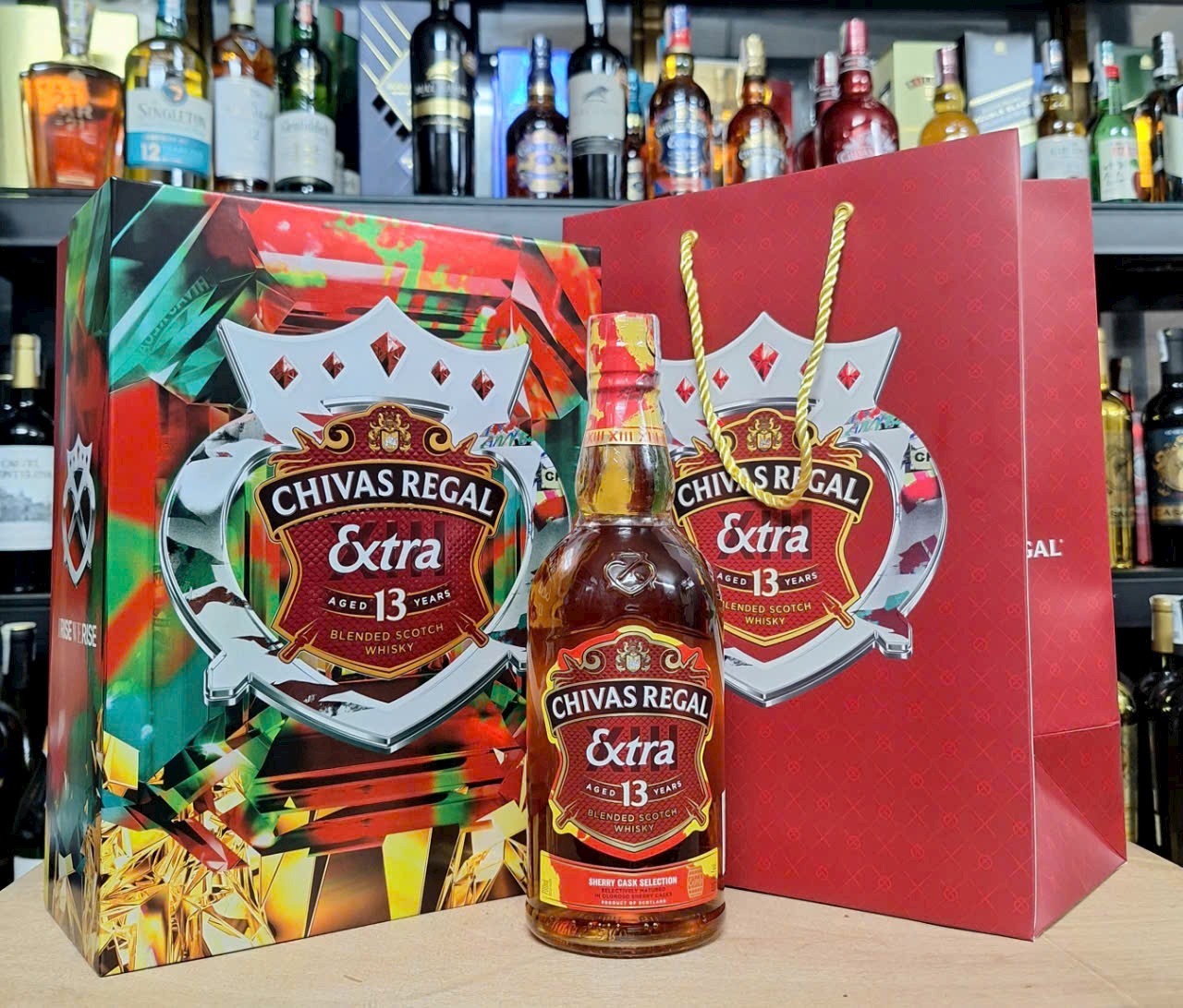 Chivas Regal Extra 13Yo 700ml/40%Vol.(Hộp tặng F25: + hộp, túi giấy)